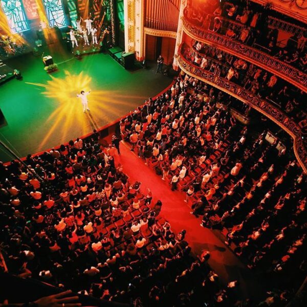 AmarElo – É Tudo Pra Ontem