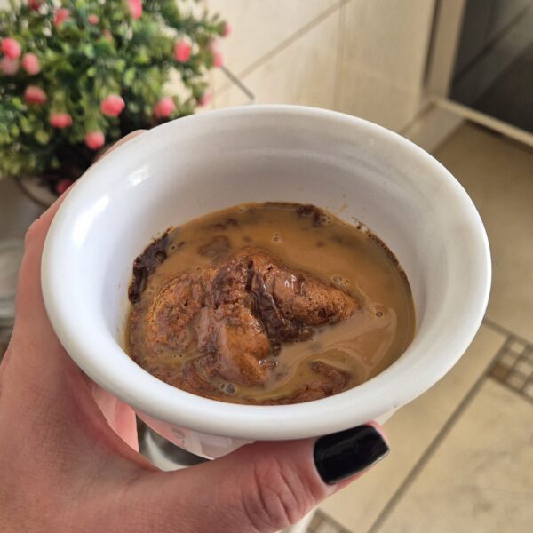 Bolo de doce de leite sem açúcar ⭐