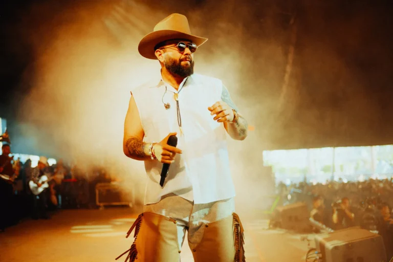 E já que o assunto é música latina…